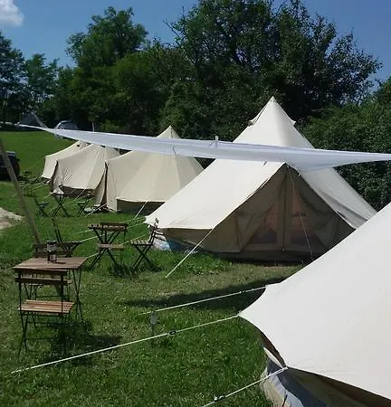 Κάμπινγκ Glamp-inn Kapolcs