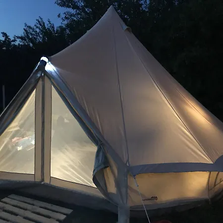 Glamp-inn *