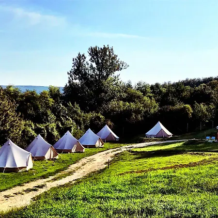 Glamp-inn Κάμπινγκ Kapolcs